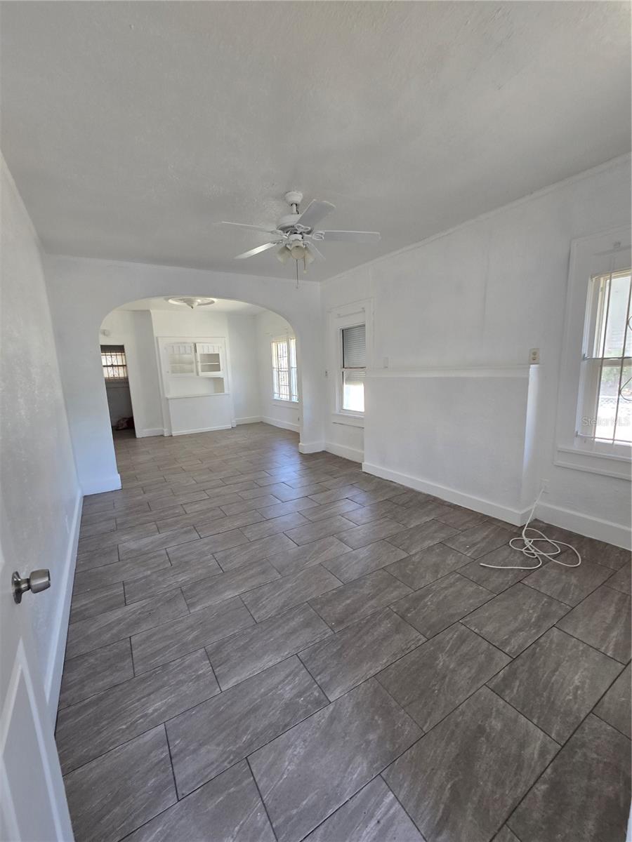 2001 11TH ST S, ST PETERSBURG, FL, 33705