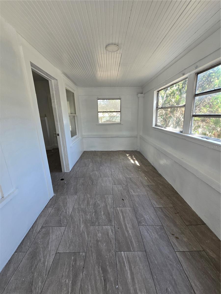 2001 11TH ST S, ST PETERSBURG, FL, 33705