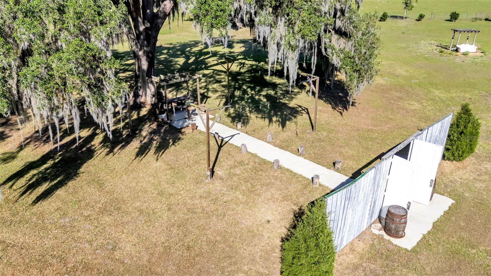 15300 LAKE IOLA RD, DADE CITY, FL, 33523