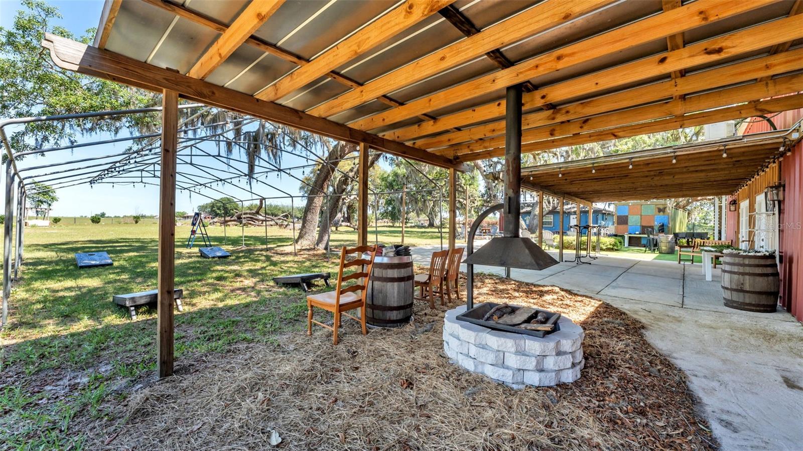 15300 LAKE IOLA RD, DADE CITY, FL, 33523