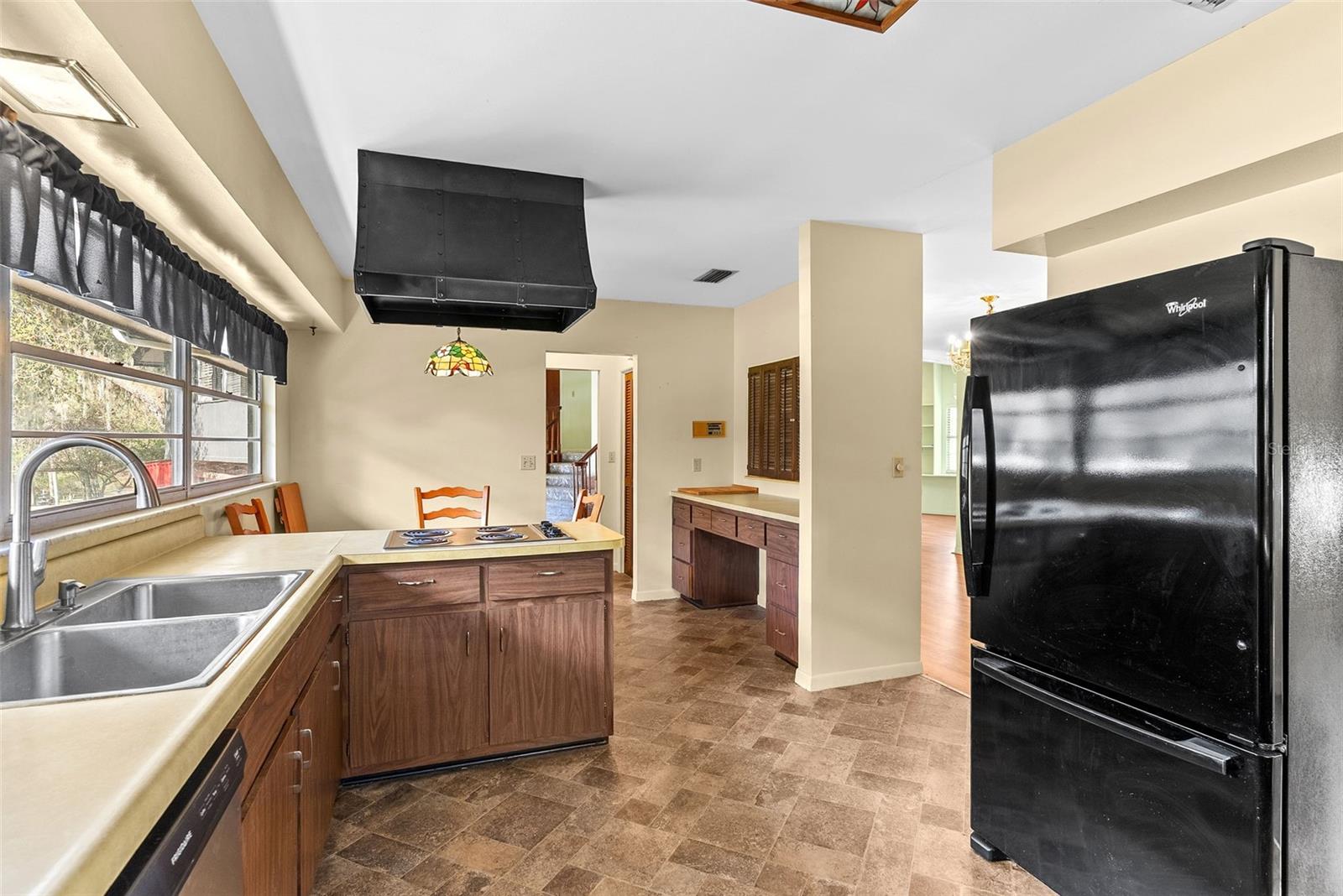 15300 LAKE IOLA RD, DADE CITY, FL, 33523