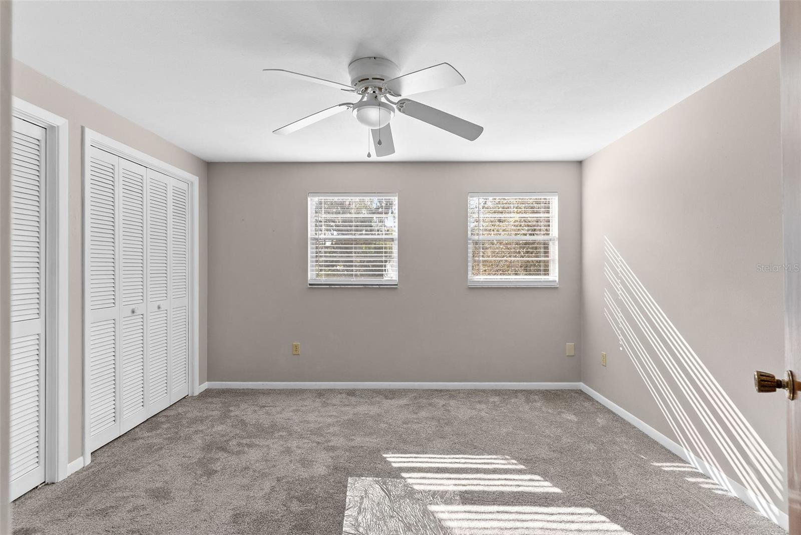 15300 LAKE IOLA RD, DADE CITY, FL, 33523