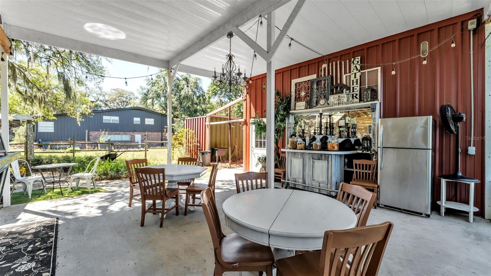 15300 LAKE IOLA RD, DADE CITY, FL, 33523