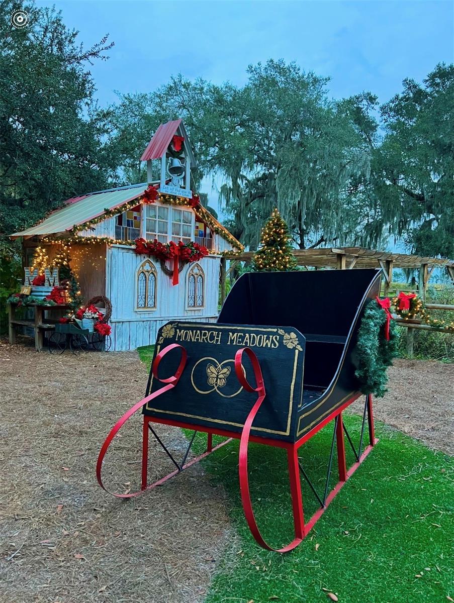 15300 LAKE IOLA RD, DADE CITY, FL, 33523