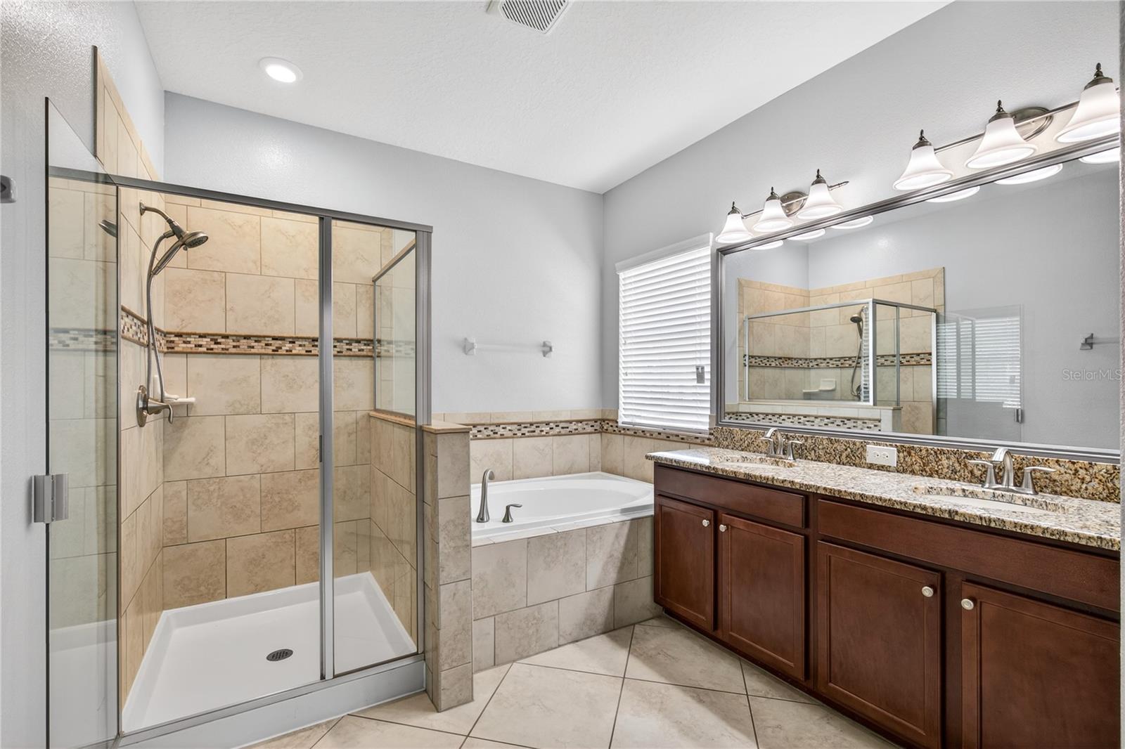 5269 ROYCE DR, MOUNT DORA, FL, 32757