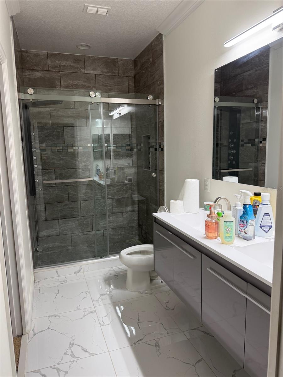 417 GLASTONBURY DR, ORLANDO, FL, 32825