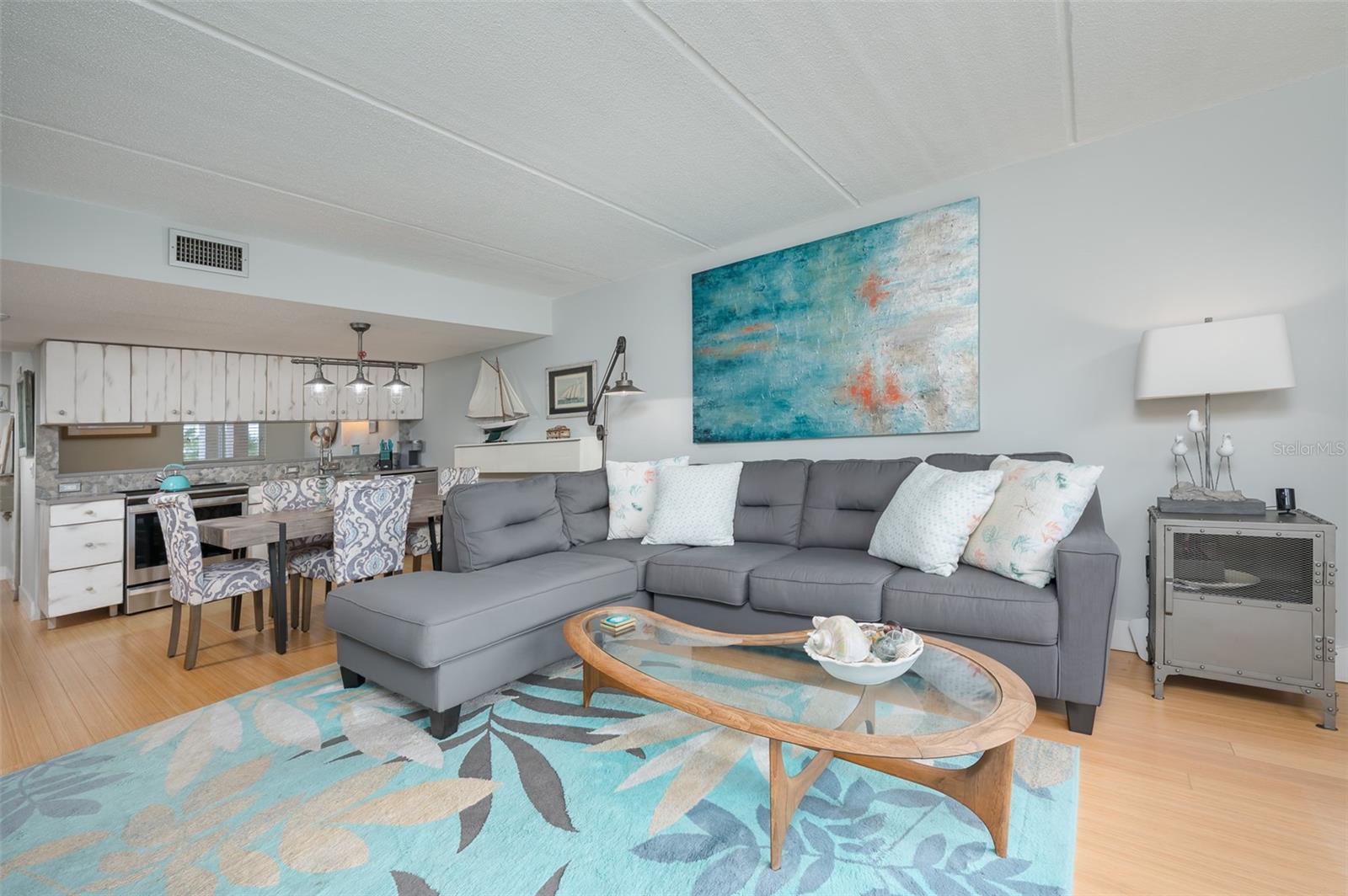 845 BENJAMIN FRANKLIN DR #302, SARASOTA, FL, 34236