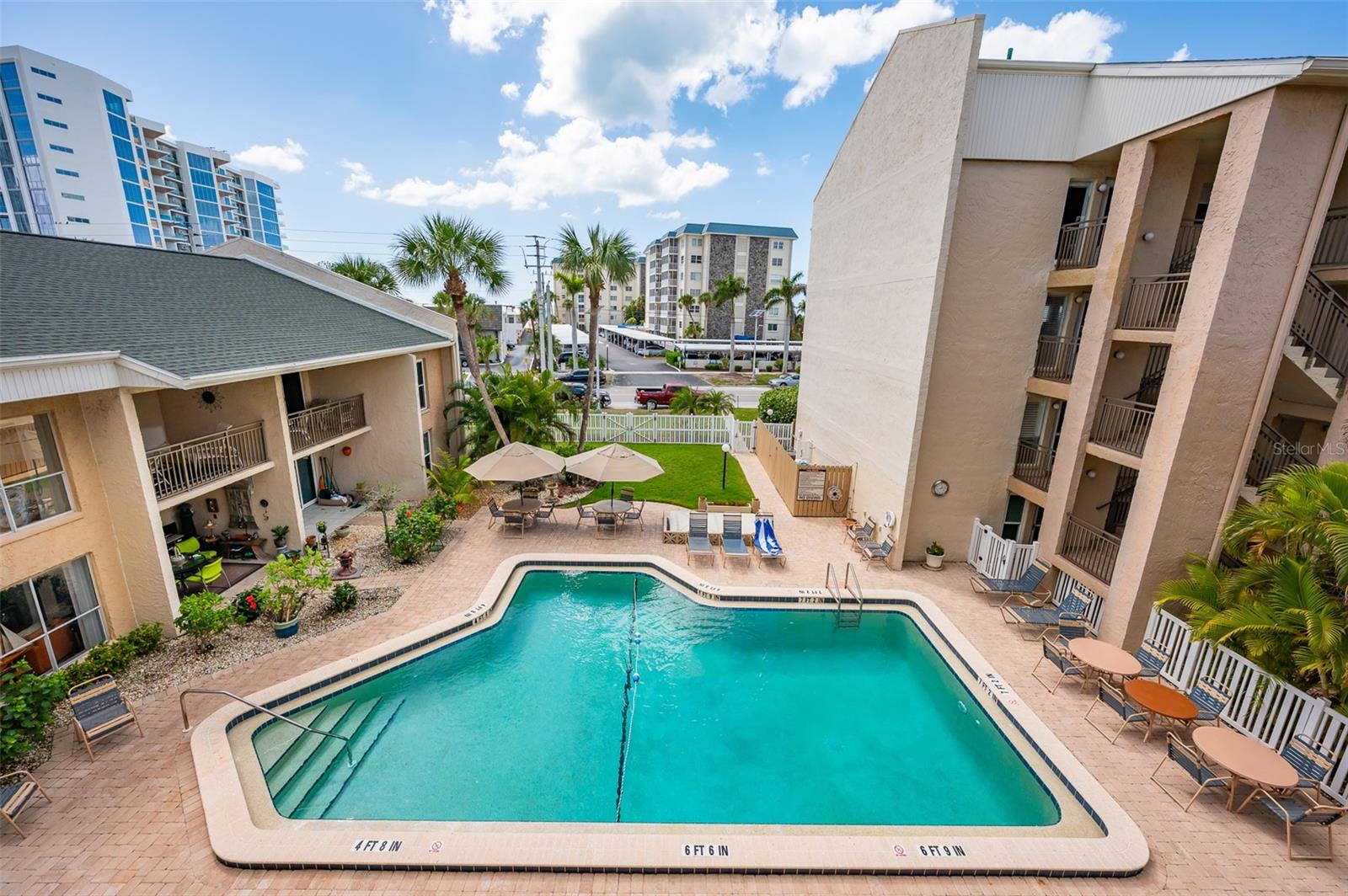 845 BENJAMIN FRANKLIN DR #302, SARASOTA, FL, 34236