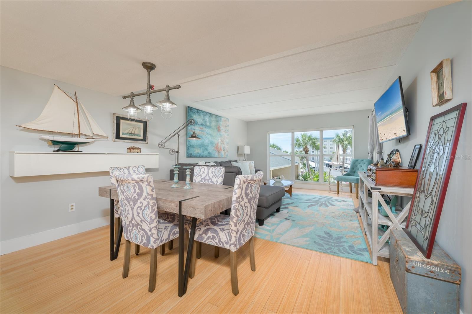 845 BENJAMIN FRANKLIN DR #302, SARASOTA, FL, 34236