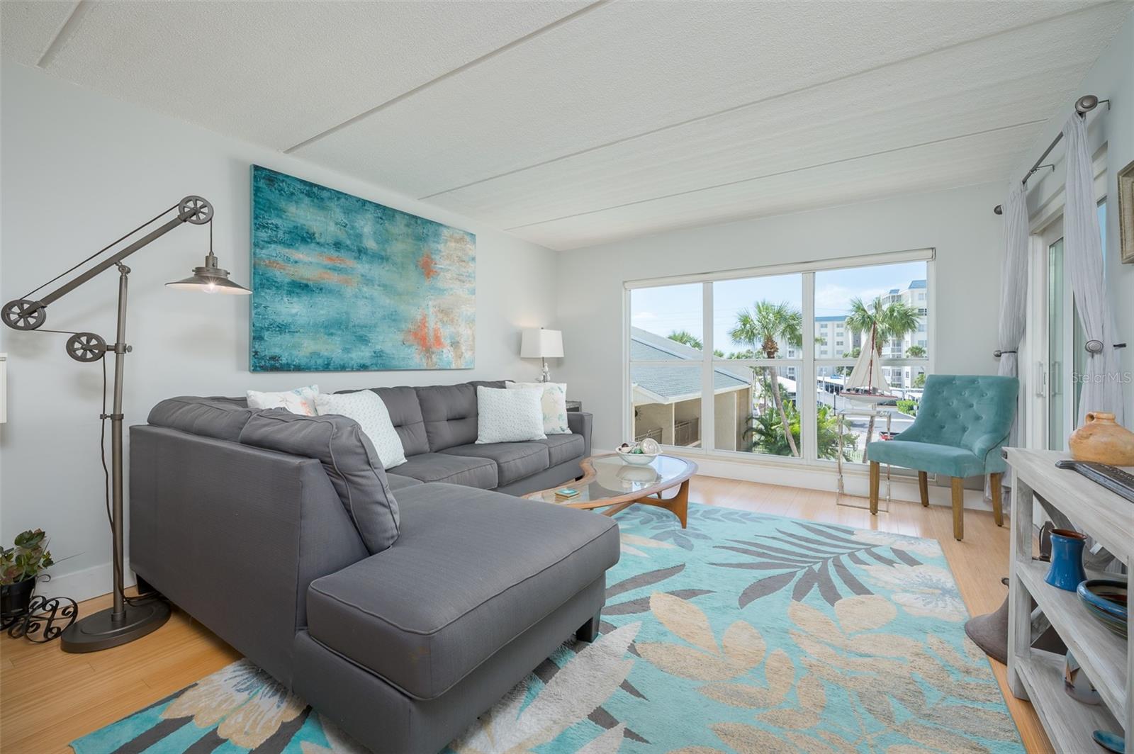 845 BENJAMIN FRANKLIN DR #302, SARASOTA, FL, 34236