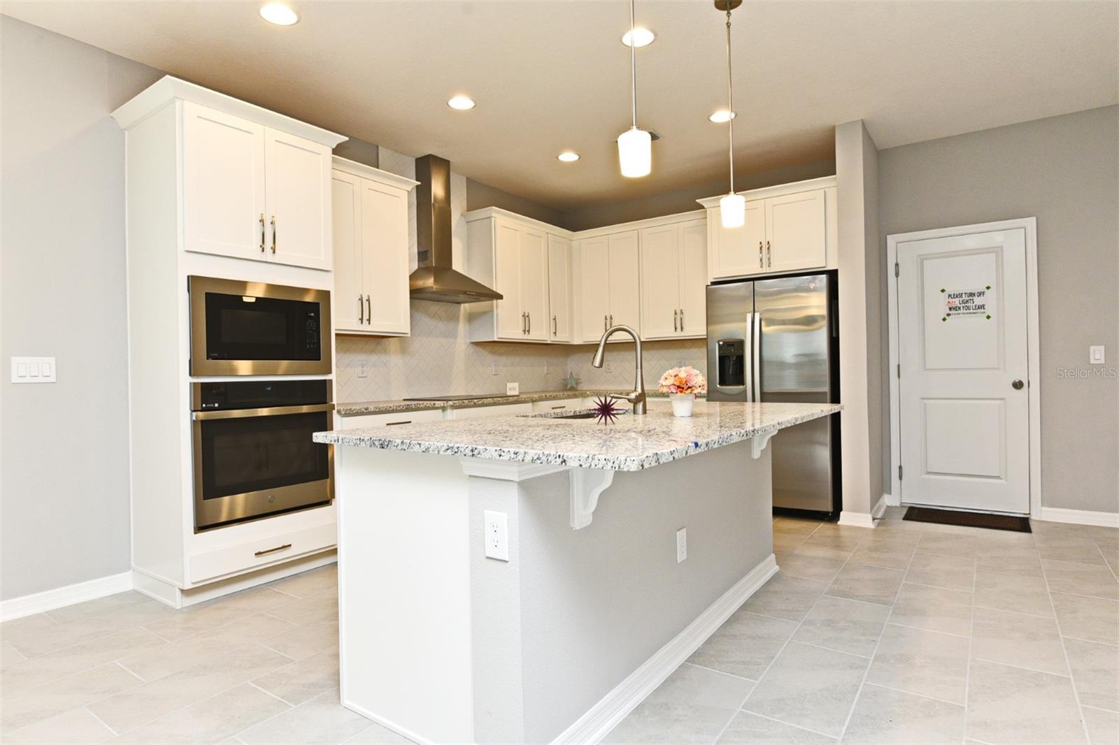 607 CHEVAL LN, DEBARY, FL, 32713