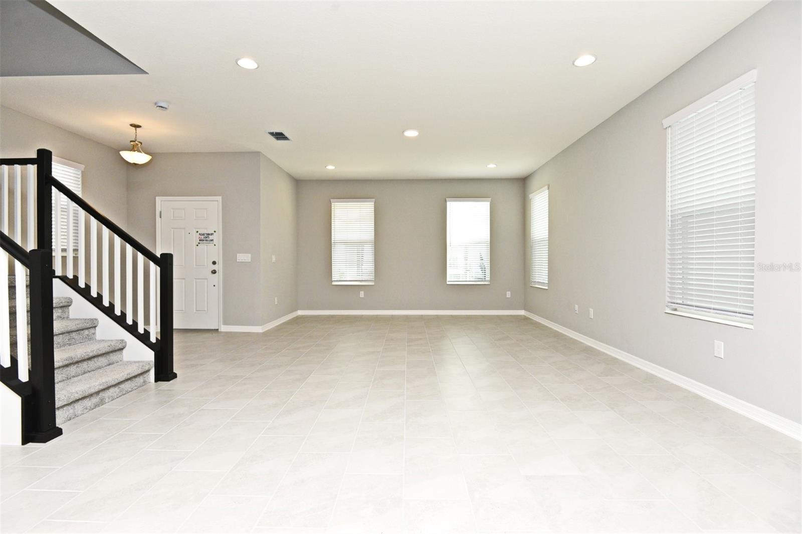 607 CHEVAL LN, DEBARY, FL, 32713