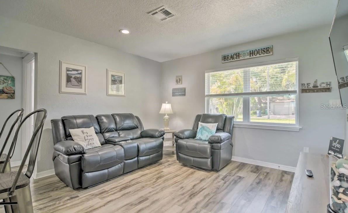 10569 86TH AVE, SEMINOLE, FL, 33772