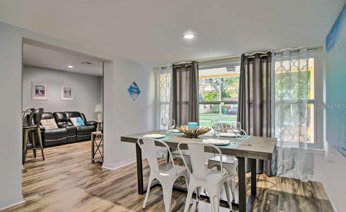 10569 86TH AVE, SEMINOLE, FL, 33772