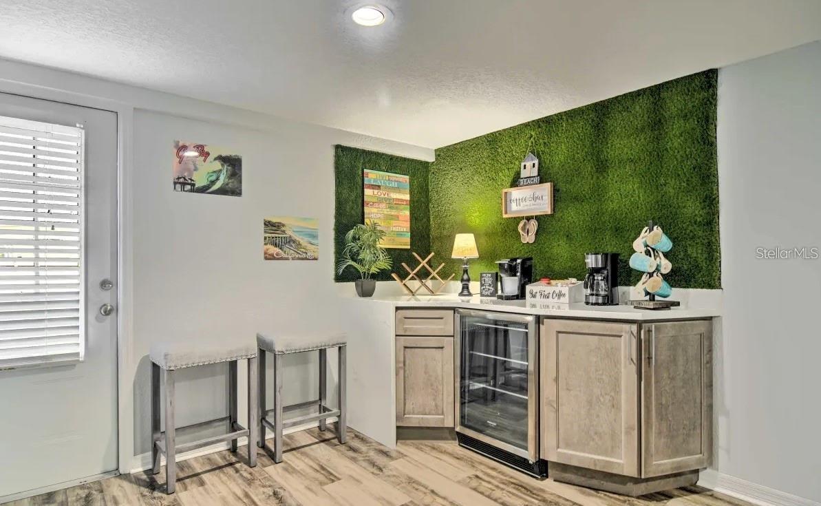 10569 86TH AVE, SEMINOLE, FL, 33772