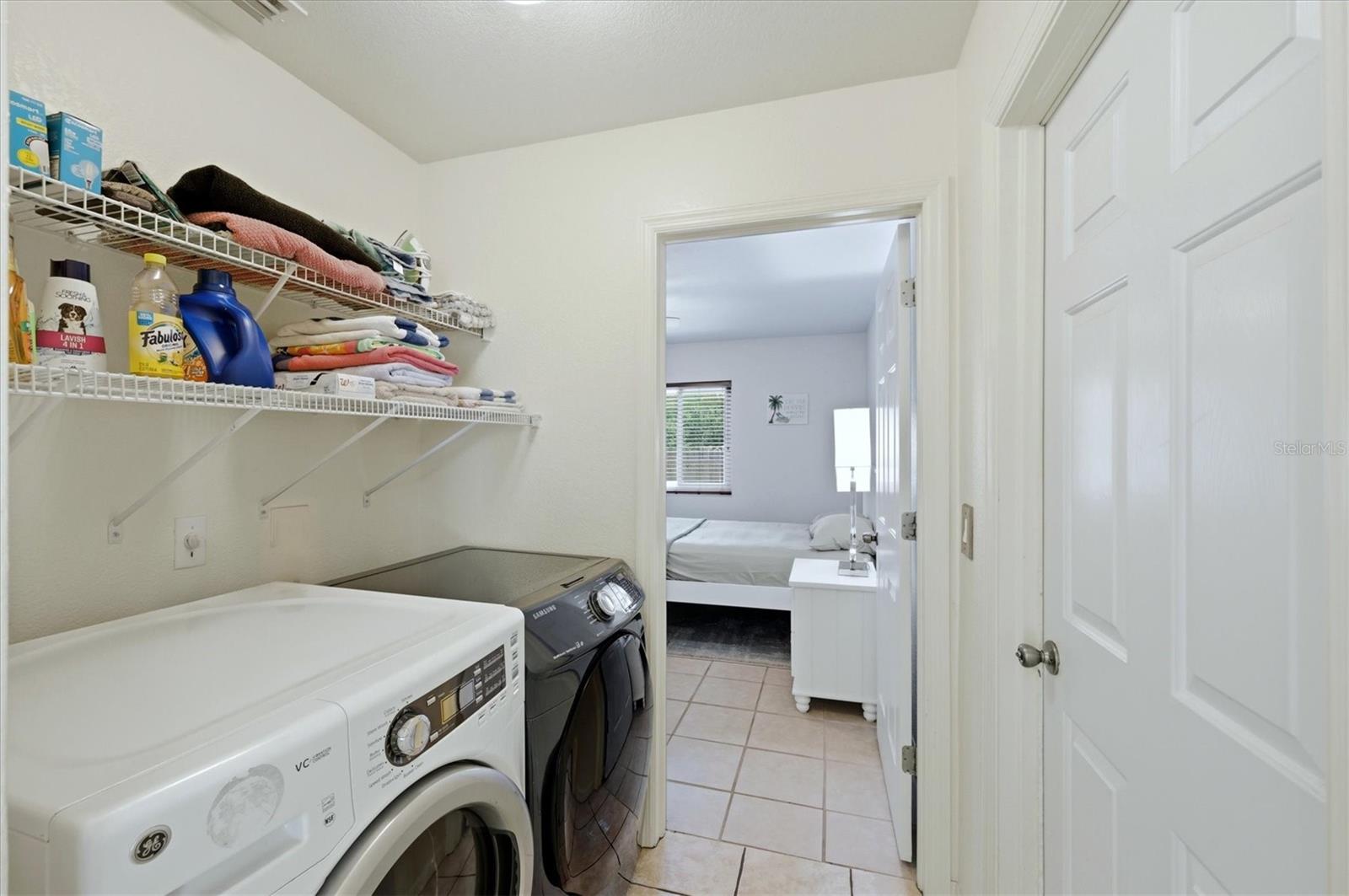 545 LOMOND DR, PORT CHARLOTTE, FL, 33953