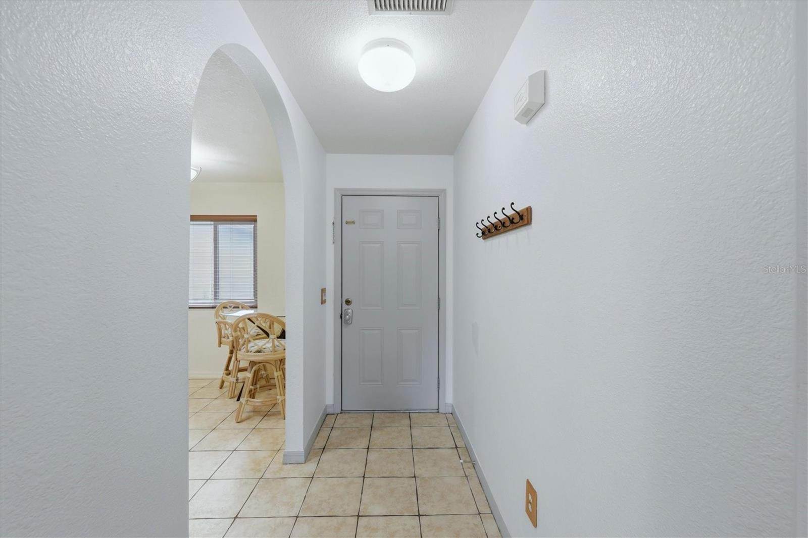 545 LOMOND DR, PORT CHARLOTTE, FL, 33953