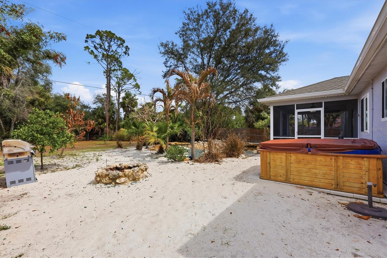 545 LOMOND DR, PORT CHARLOTTE, FL, 33953