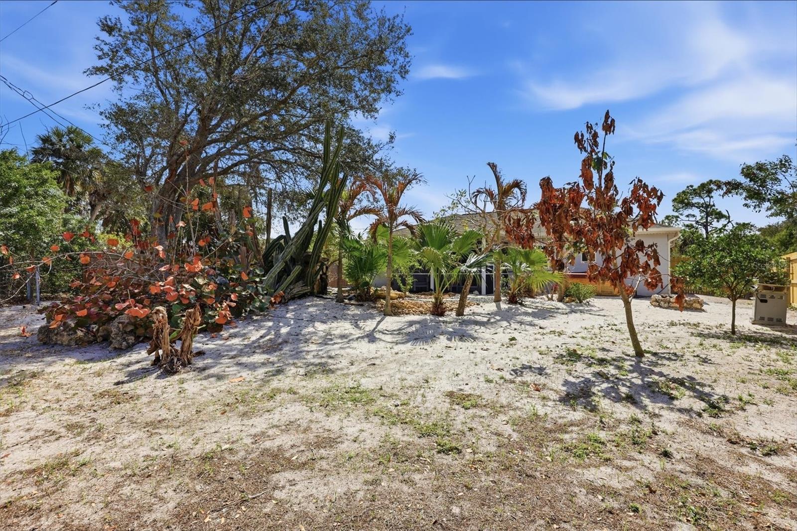 545 LOMOND DR, PORT CHARLOTTE, FL, 33953