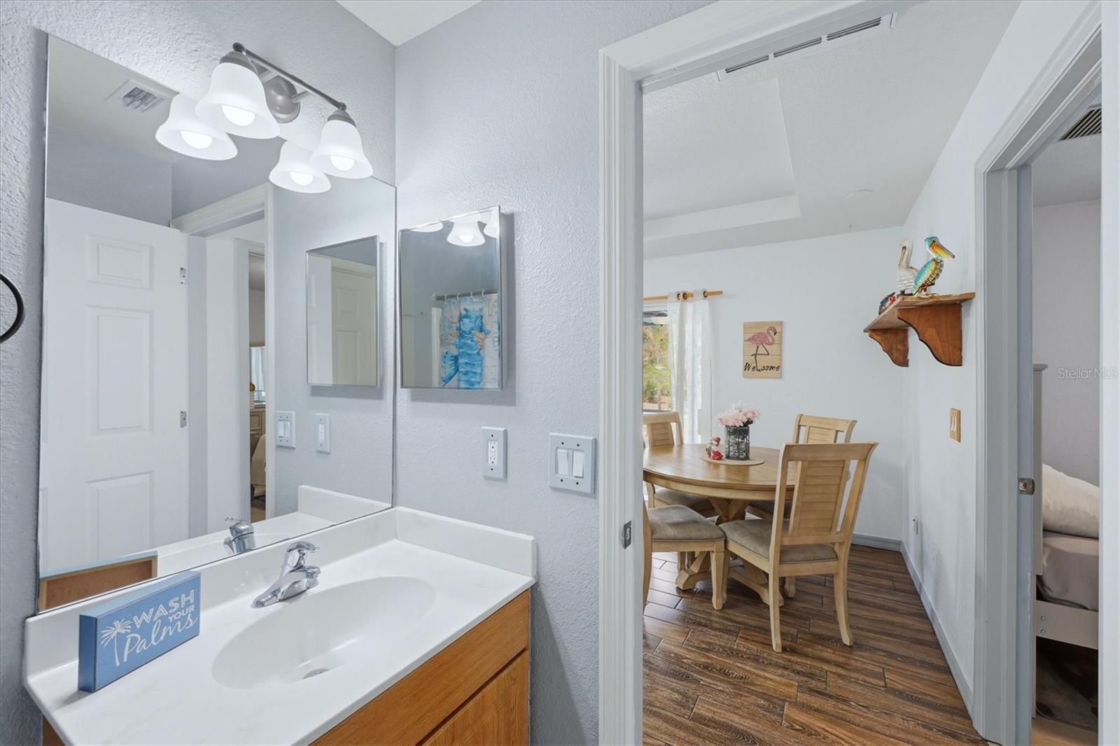 545 LOMOND DR, PORT CHARLOTTE, FL, 33953