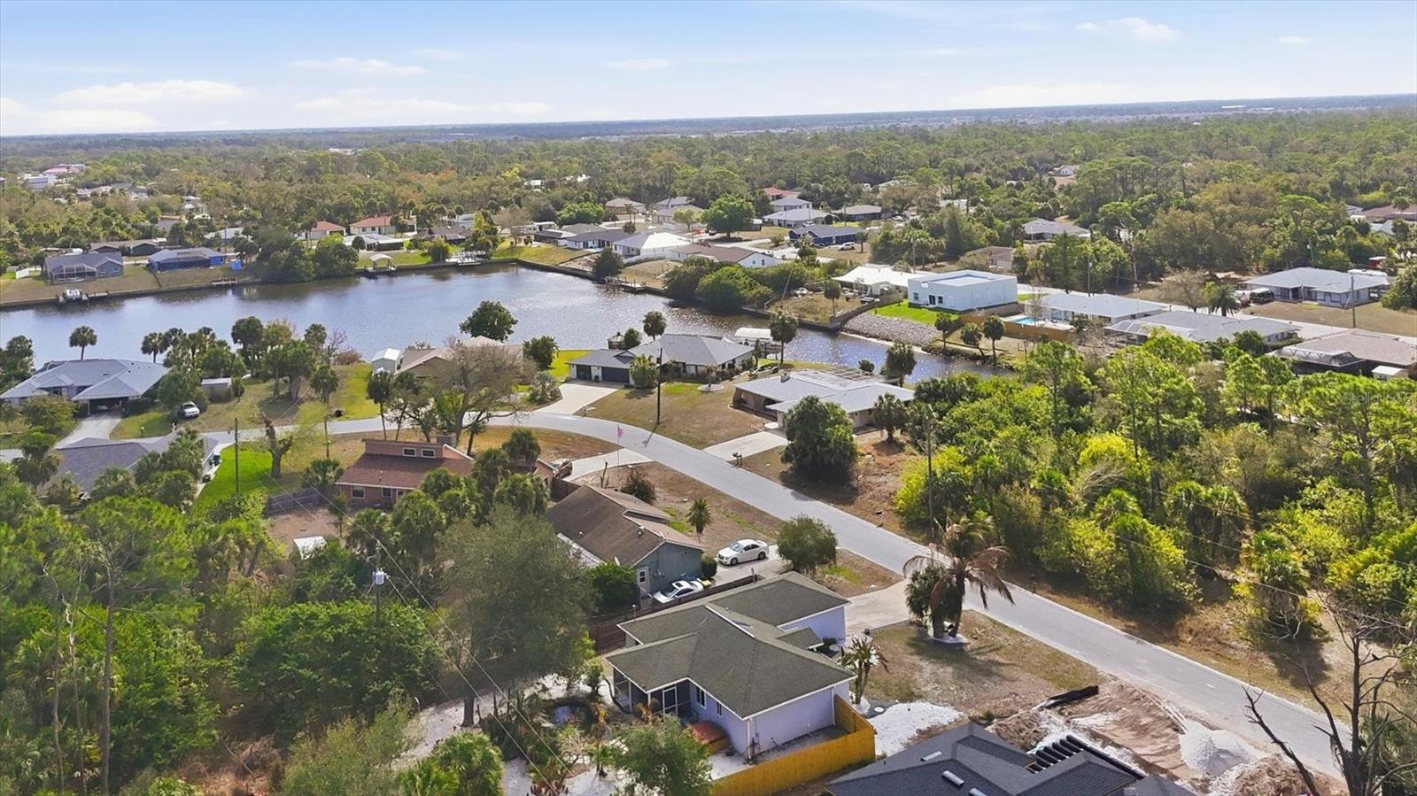 545 LOMOND DR, PORT CHARLOTTE, FL, 33953