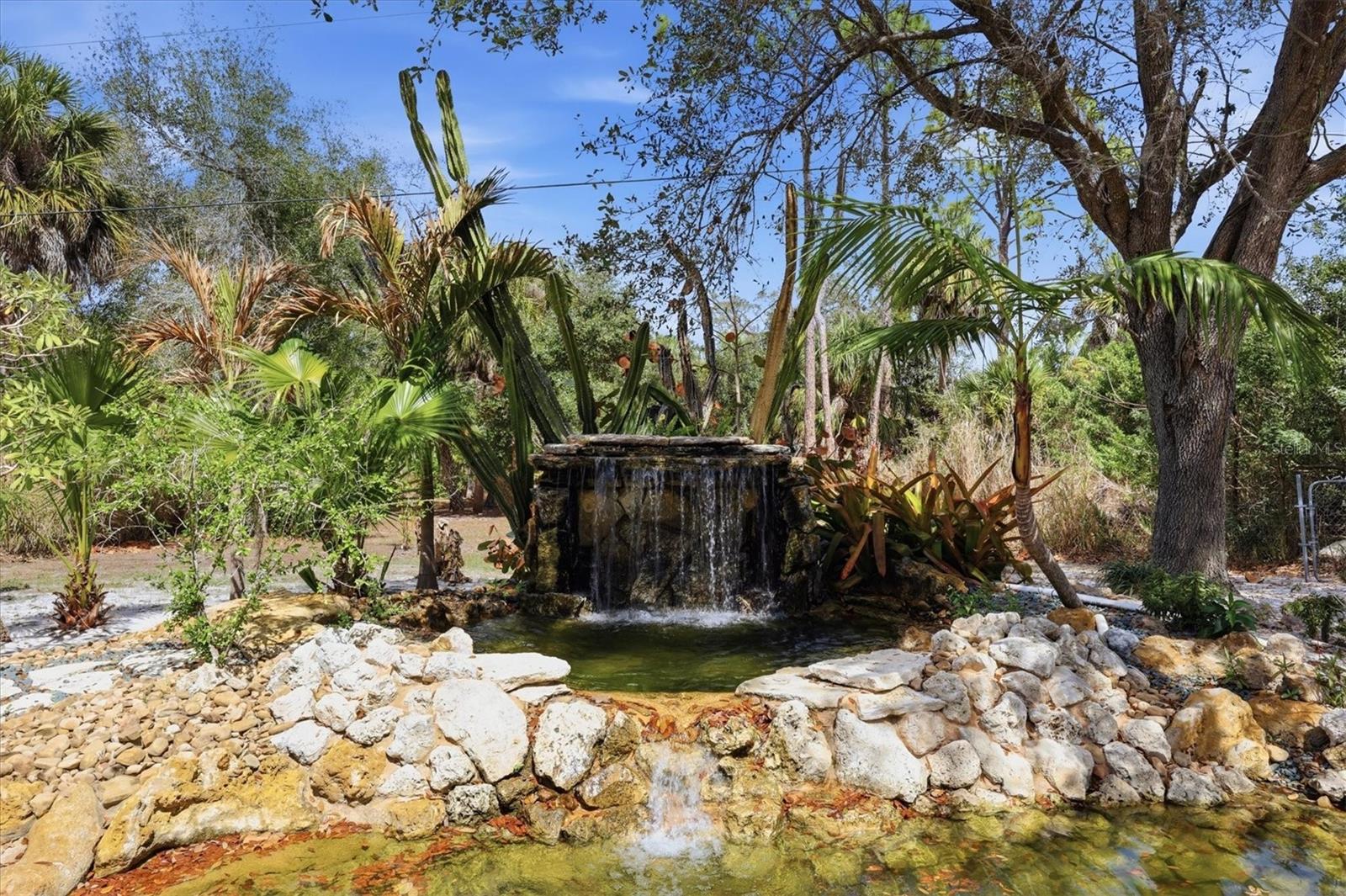 545 LOMOND DR, PORT CHARLOTTE, FL, 33953