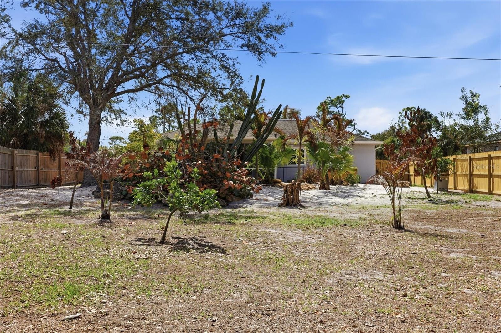 545 LOMOND DR, PORT CHARLOTTE, FL, 33953