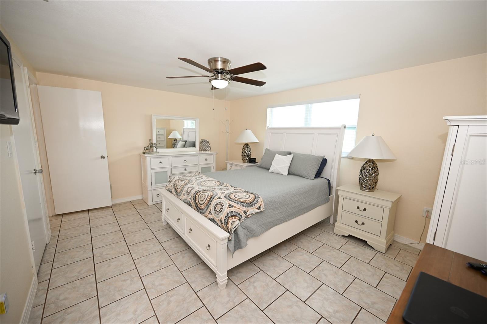 3233 SALISBURY DR, HOLIDAY, FL, 34691