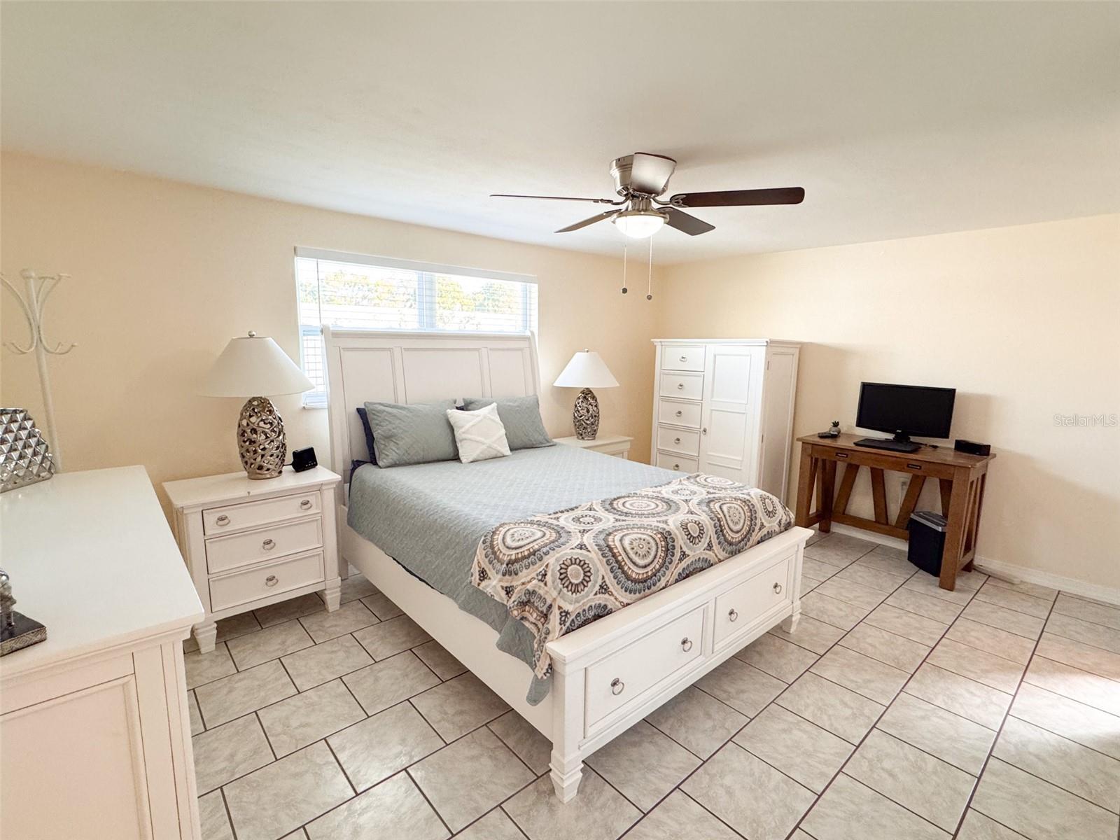 3233 SALISBURY DR, HOLIDAY, FL, 34691