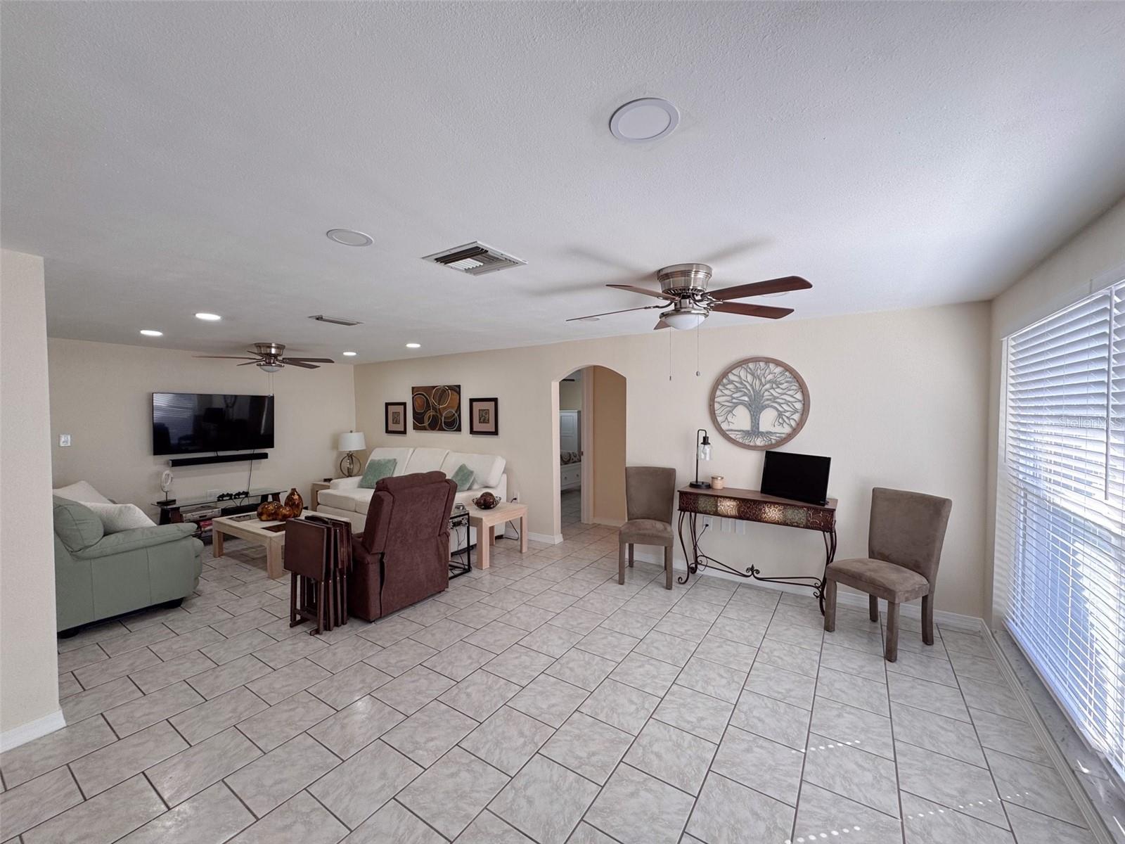 3233 SALISBURY DR, HOLIDAY, FL, 34691