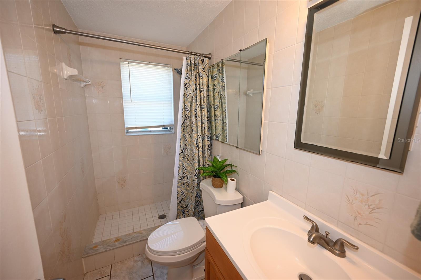 3233 SALISBURY DR, HOLIDAY, FL, 34691