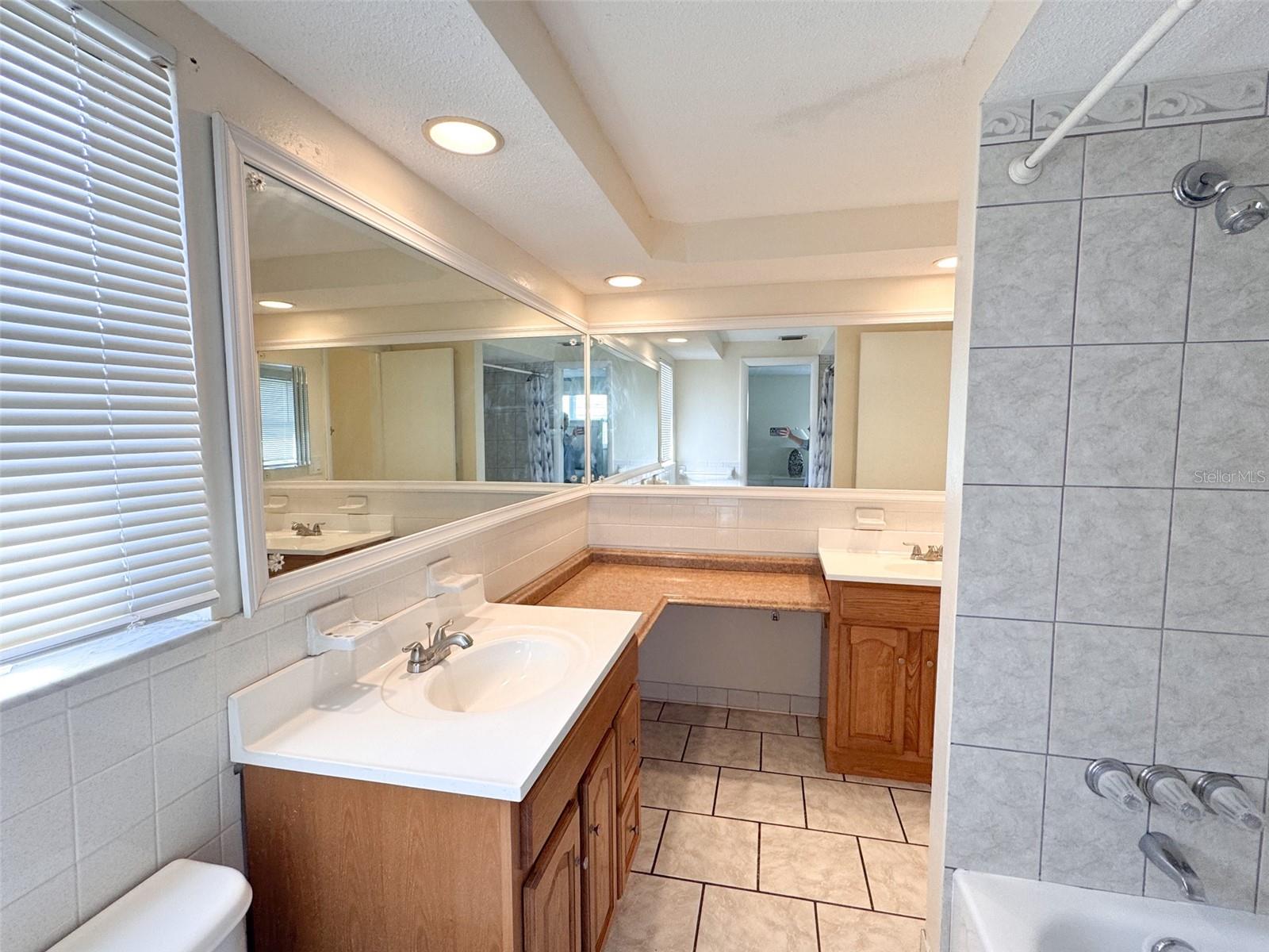 3233 SALISBURY DR, HOLIDAY, FL, 34691