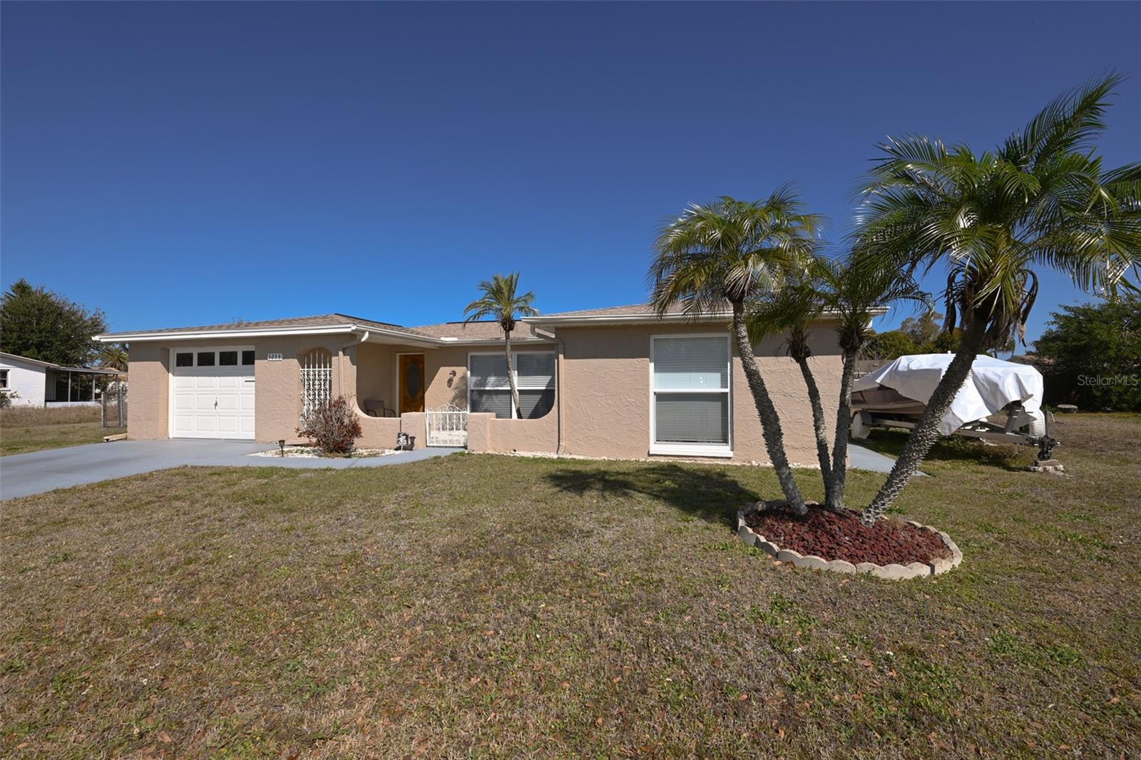 3233 SALISBURY DR, HOLIDAY, FL, 34691
