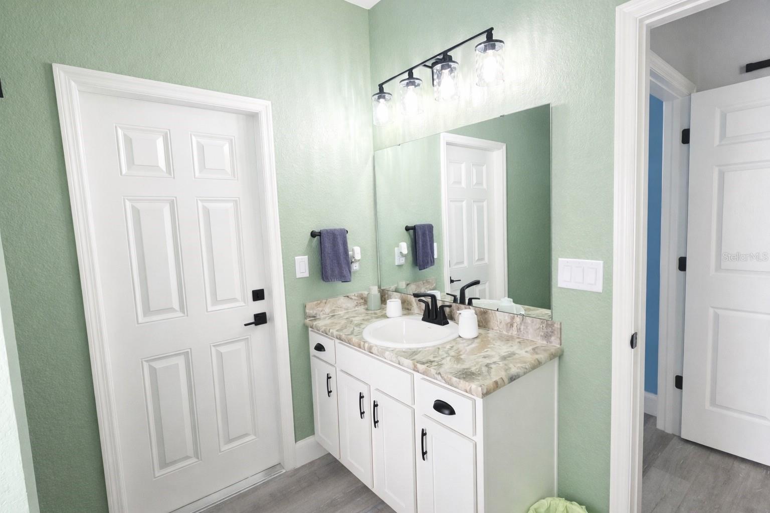 185 ST THOMAS DR, MULBERRY, FL, 33860