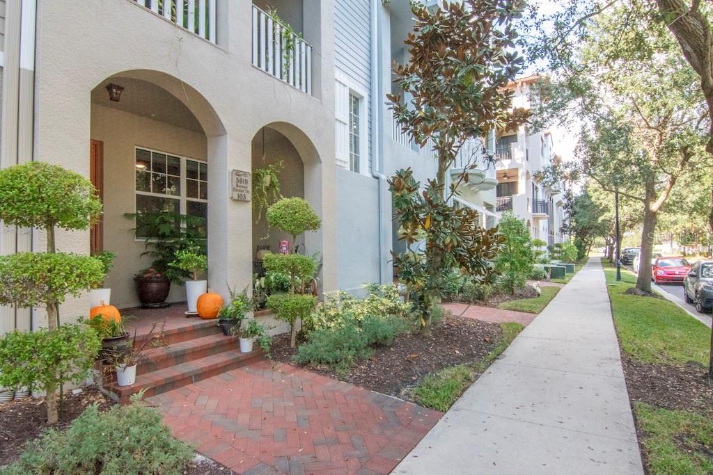 5919 BOWEN DANIEL DR #103, TAMPA, FL, 33616
