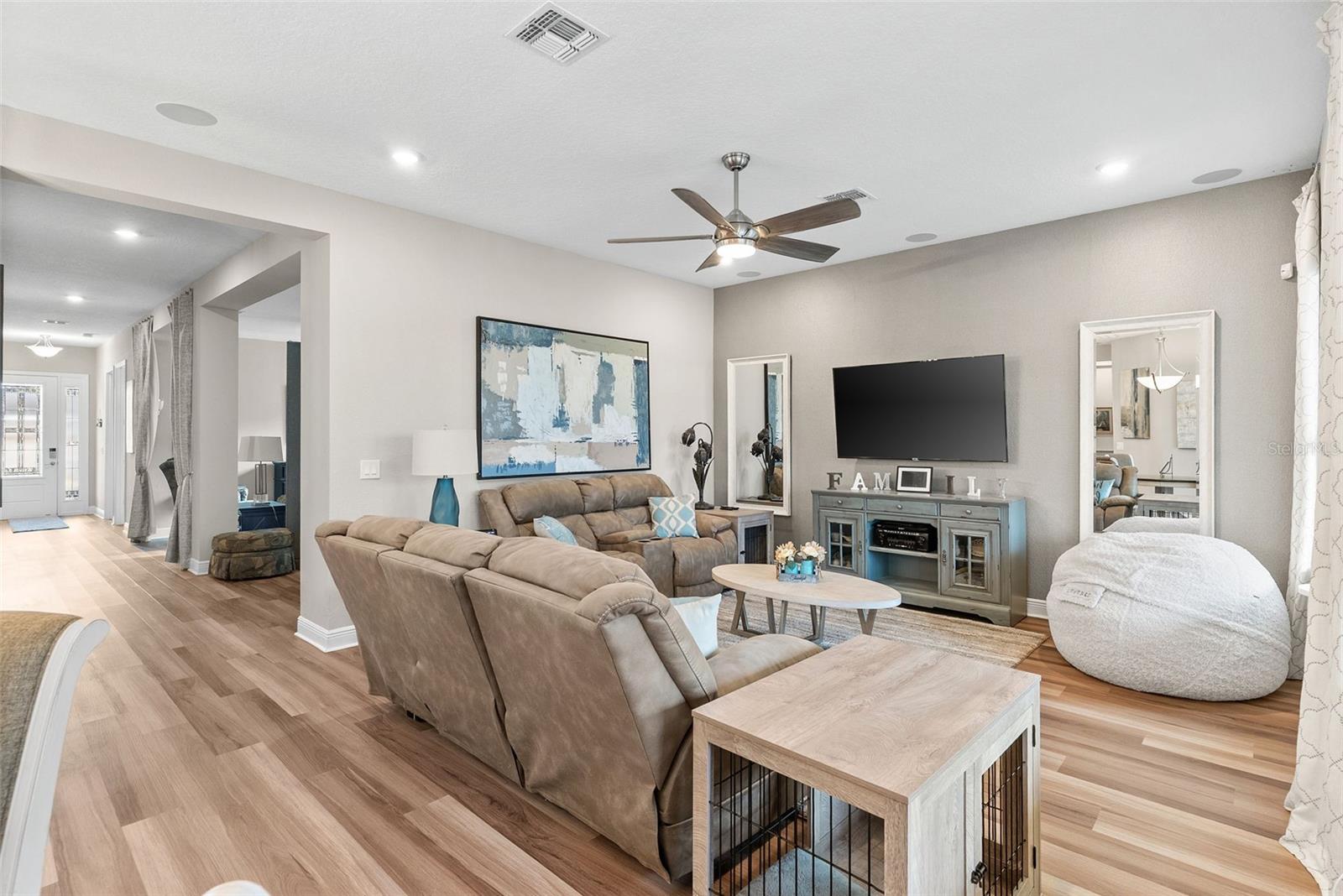 203 MESSINA PL, HOWEY IN THE HILLS, FL, 34737