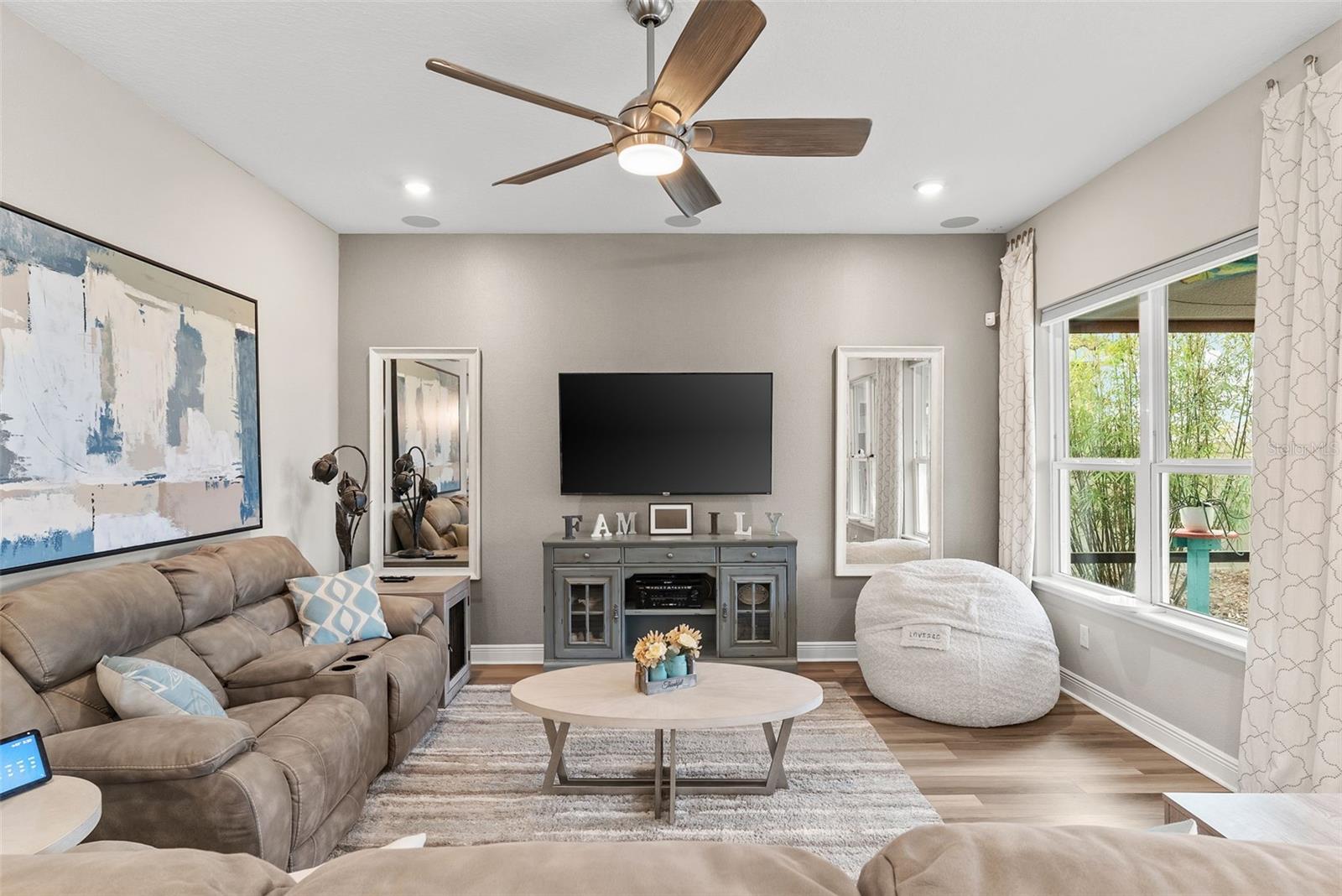 203 MESSINA PL, HOWEY IN THE HILLS, FL, 34737