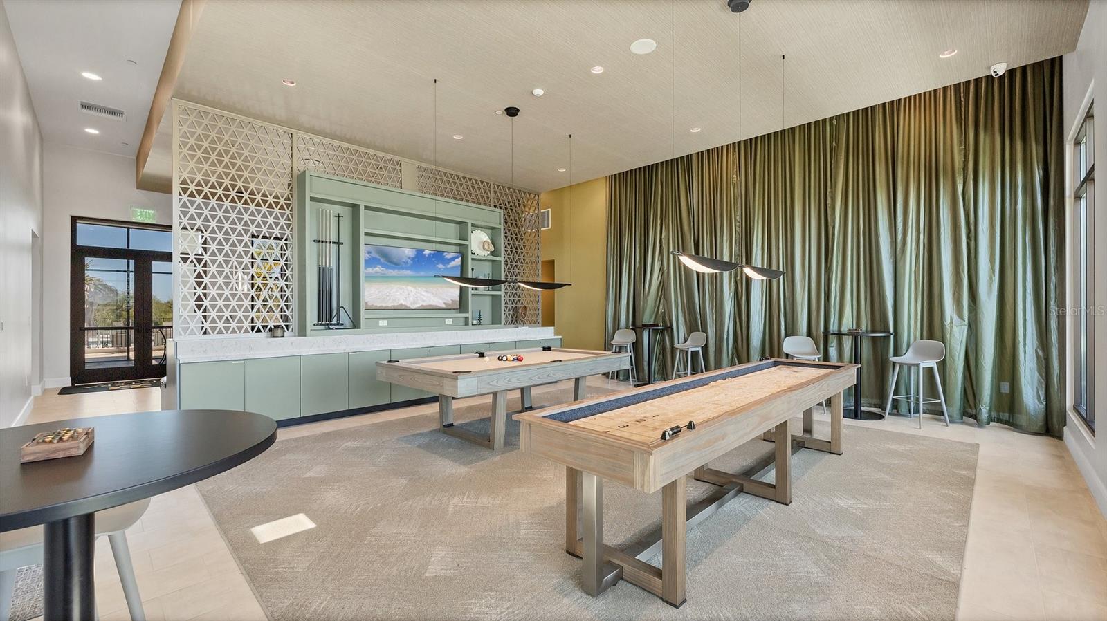 690 ALLORA AVE, NOKOMIS, FL, 34275