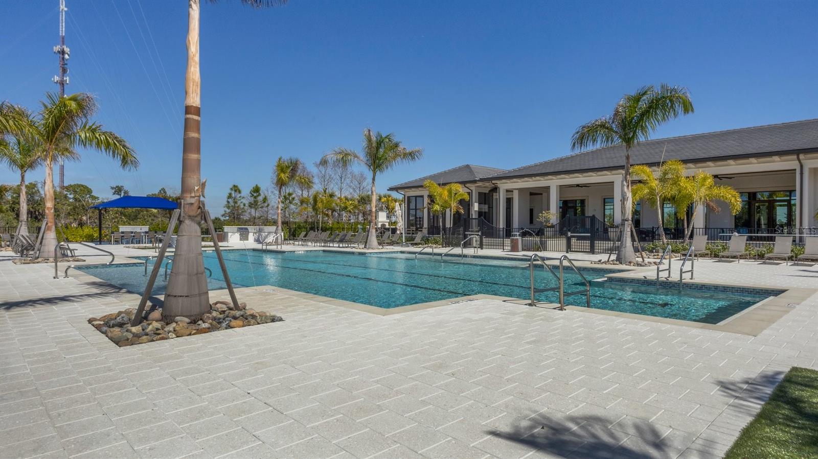 690 ALLORA AVE, NOKOMIS, FL, 34275