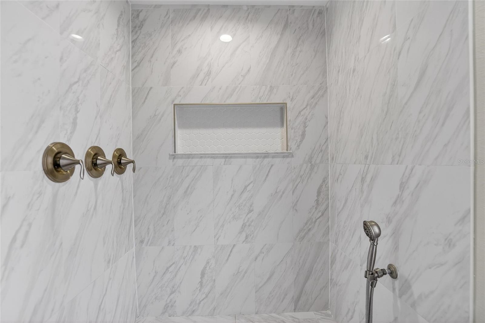 12940 PRESTWICK DR, RIVERVIEW, FL, 33579