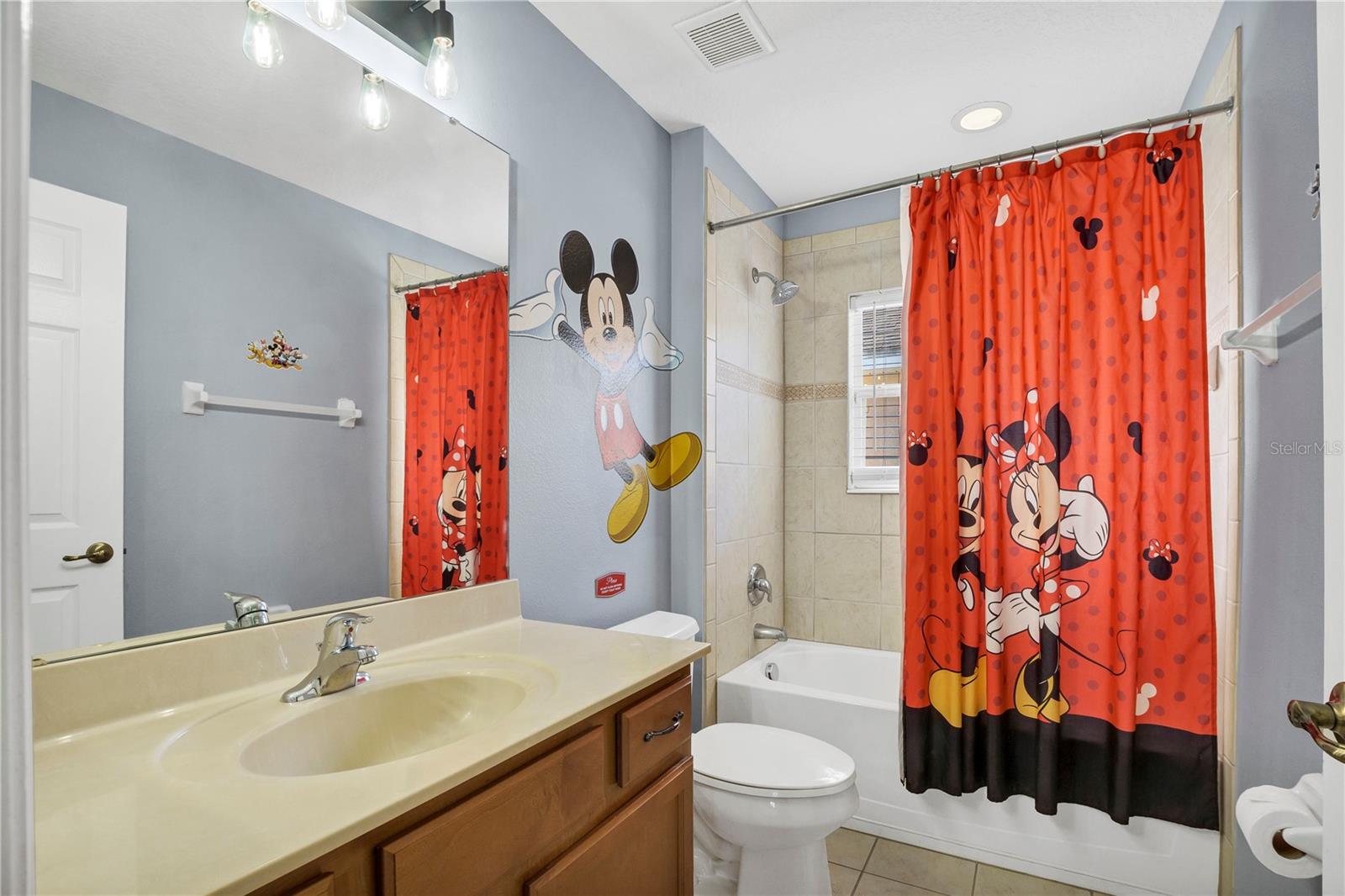 1028 ORANGE COSMOS BLVD, DAVENPORT, FL, 33837