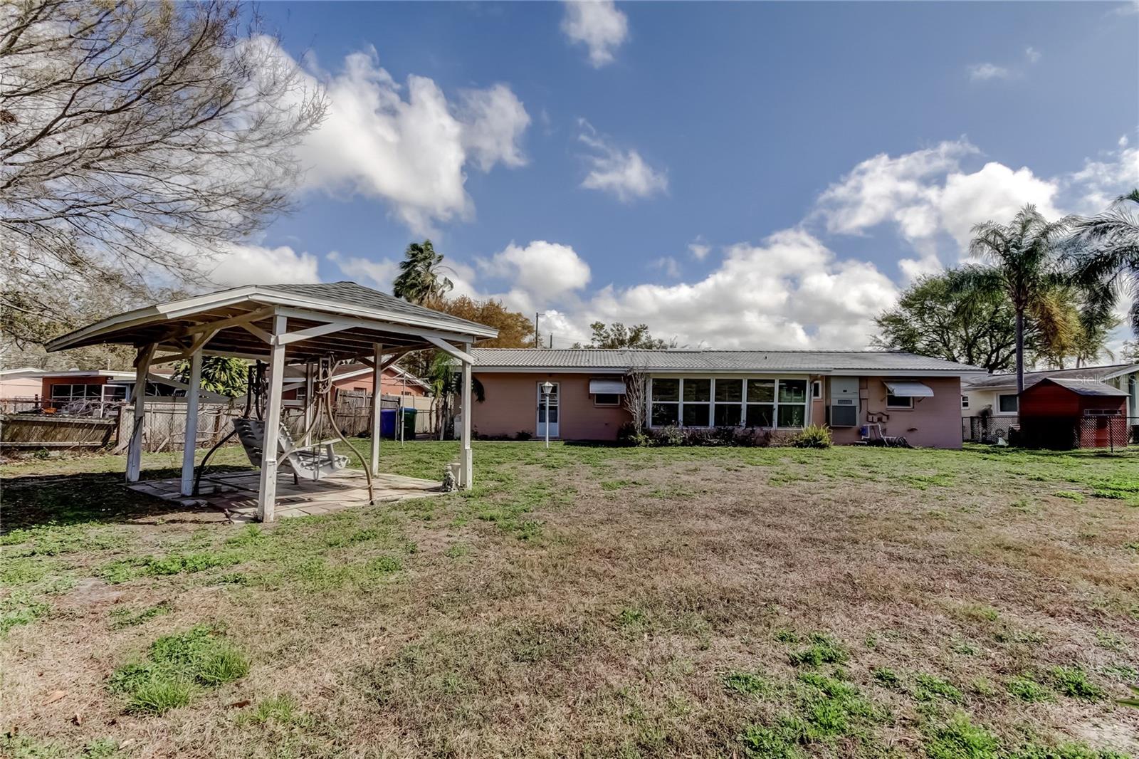 8586 FORSYTH DR, SEMINOLE, FL, 33772