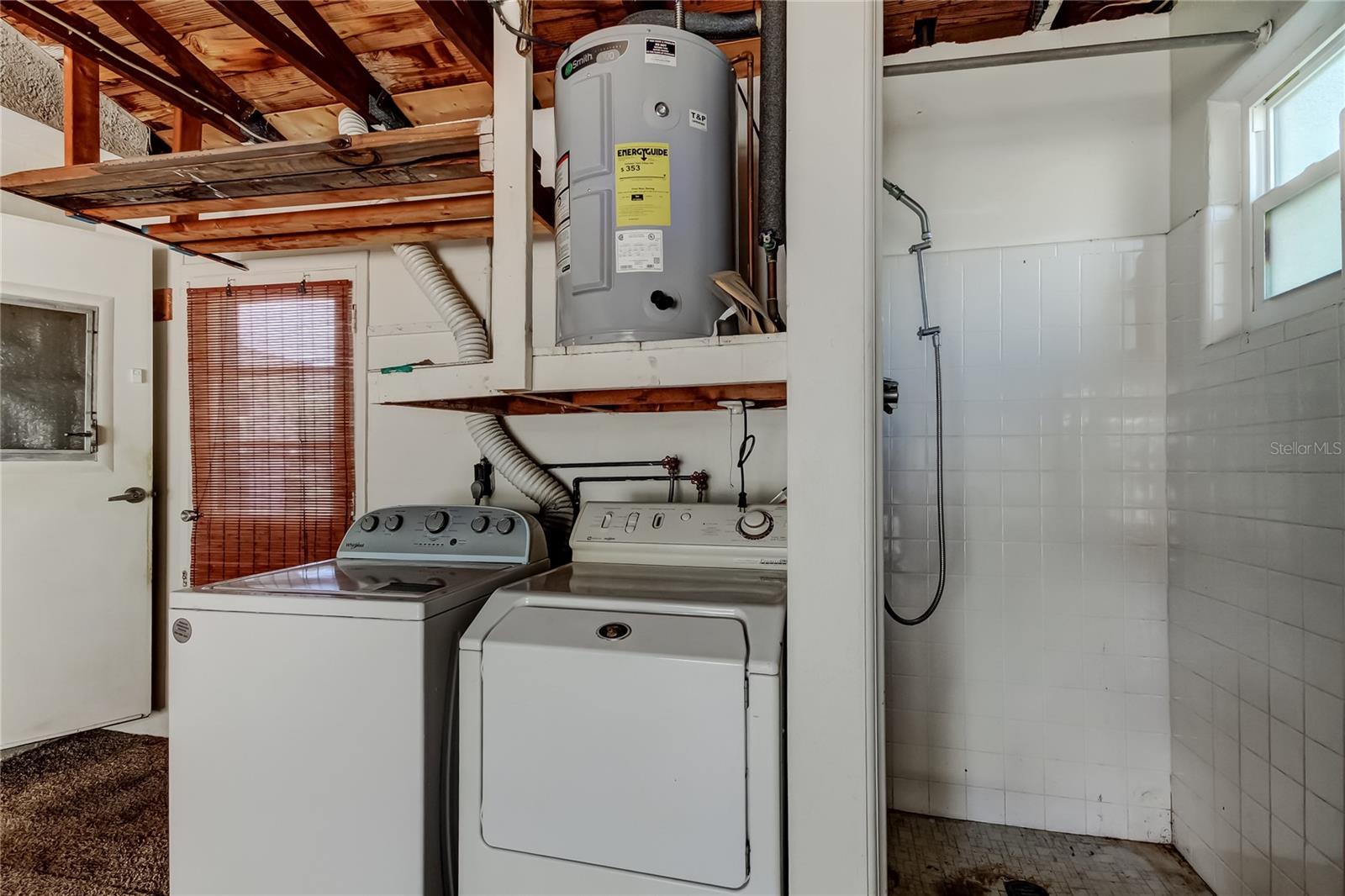 8586 FORSYTH DR, SEMINOLE, FL, 33772