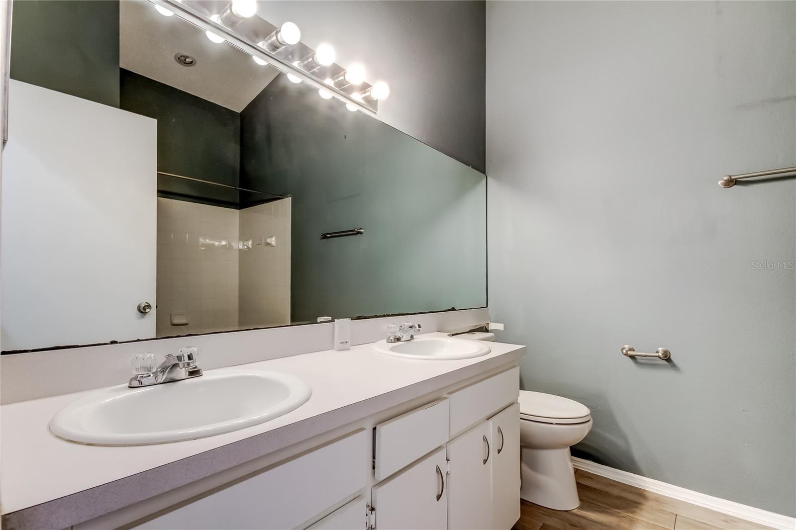 6318 BAYSIDE KEY DR, TAMPA, FL, 33615