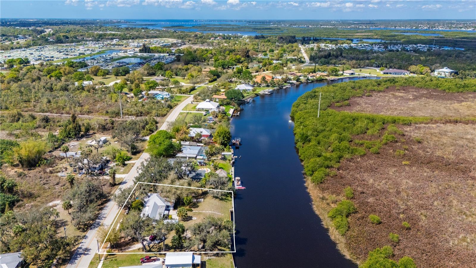 7754 RIVERSIDE DR, PUNTA GORDA, FL, 33982