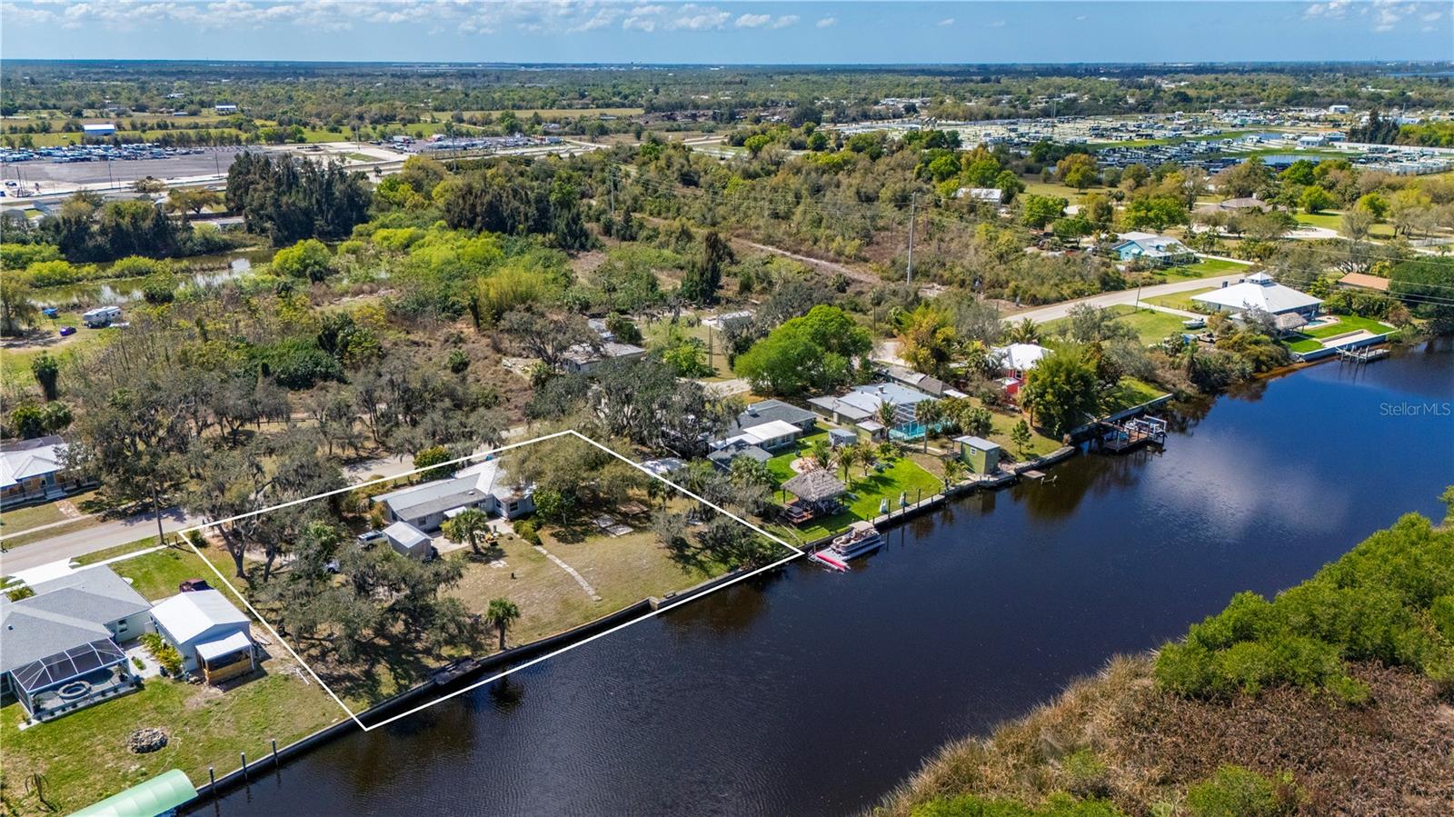 7754 RIVERSIDE DR, PUNTA GORDA, FL, 33982