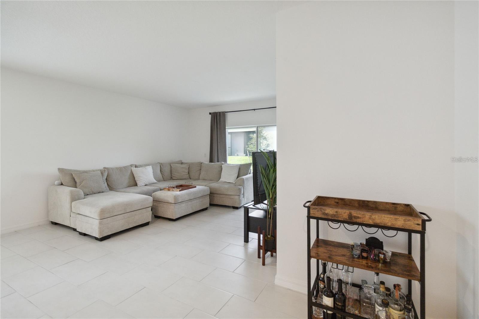 1833 ROSS HAMMOCK AVE, GROVELAND, FL, 34736