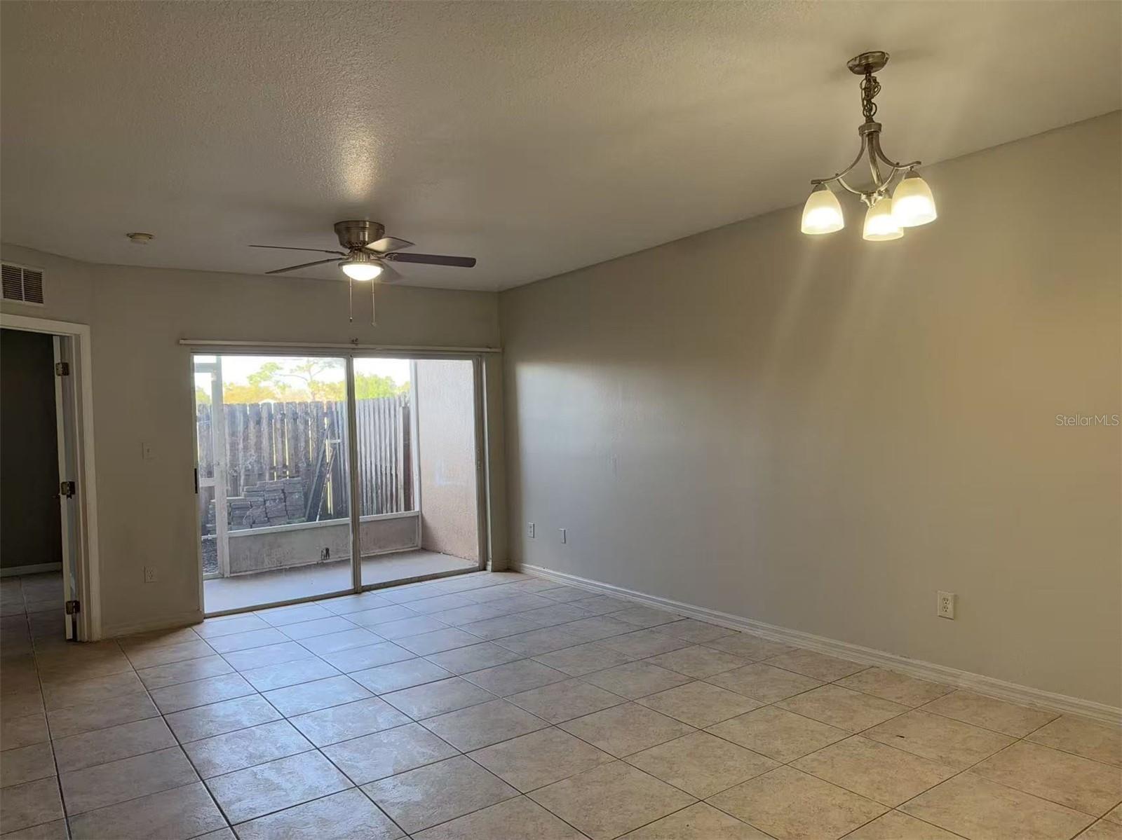 495 LAS CORTES LN #102, ORLANDO, FL, 32824