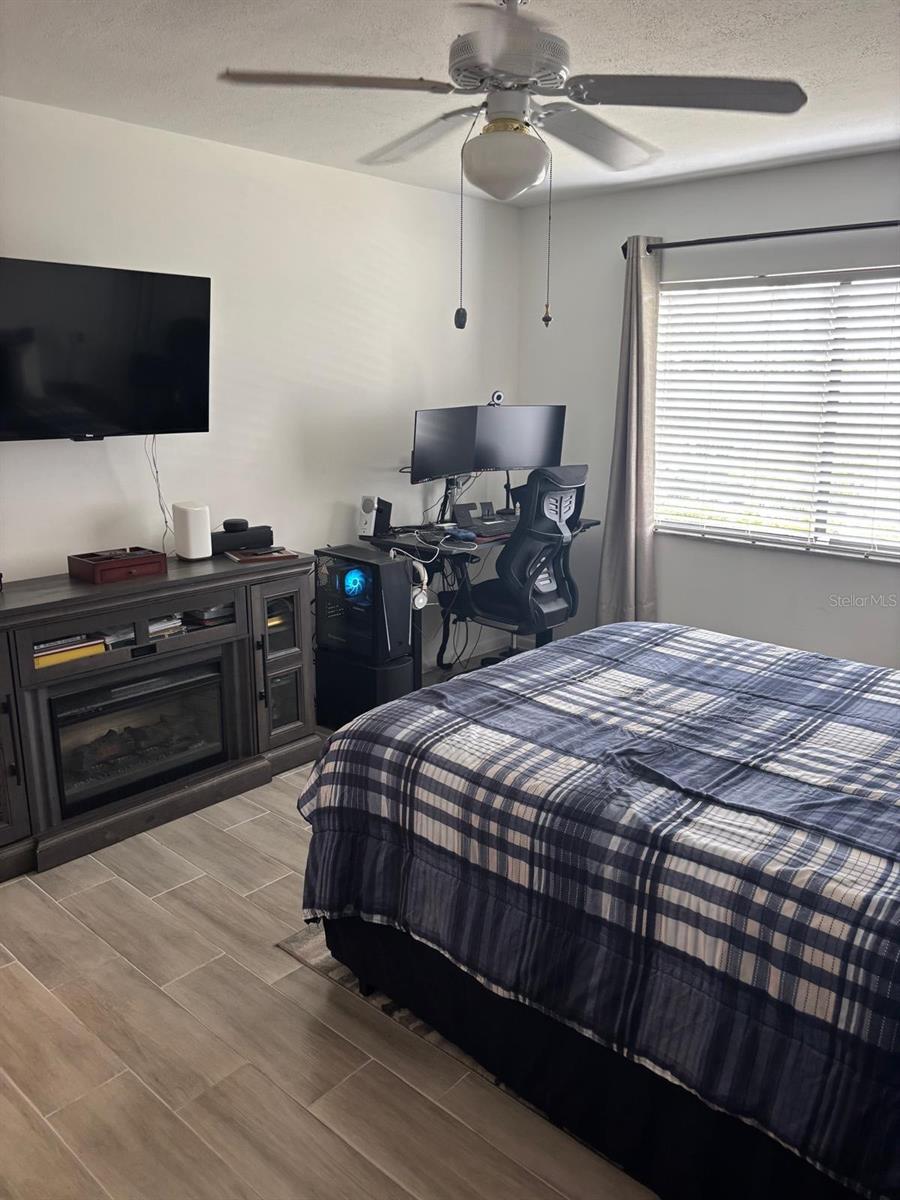 5689 GARDENS DR, SARASOTA, FL, 34243