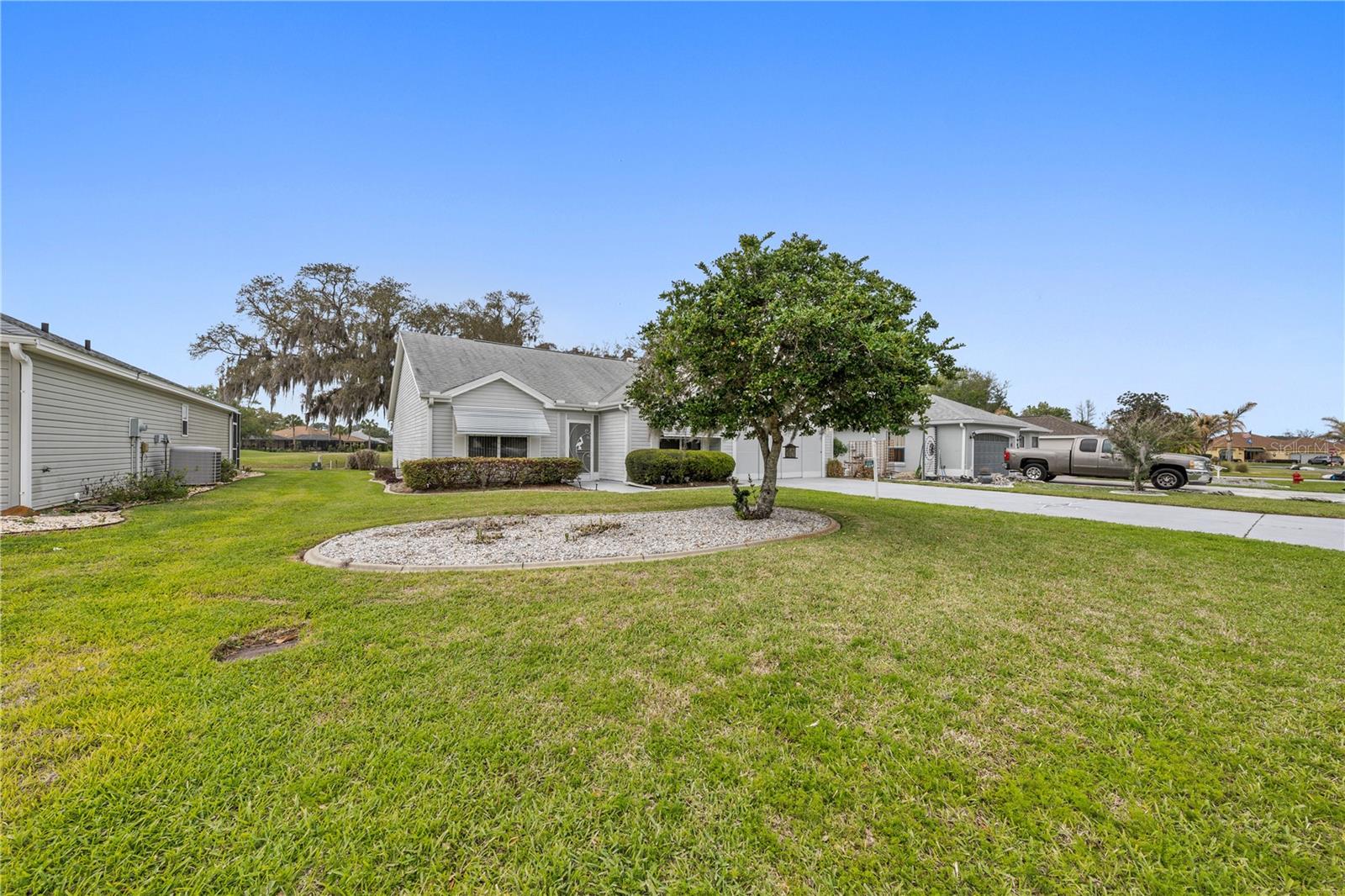 430 ALDAMA AVE, THE VILLAGES, FL, 32159
